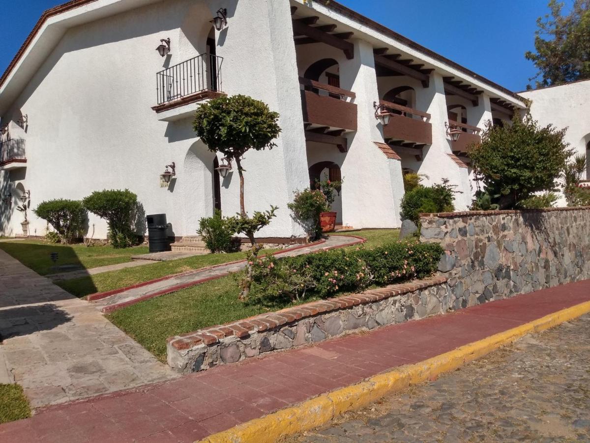 Radisson Hotel Tapatio Guadalajara Tlaquepaque Bagian luar foto