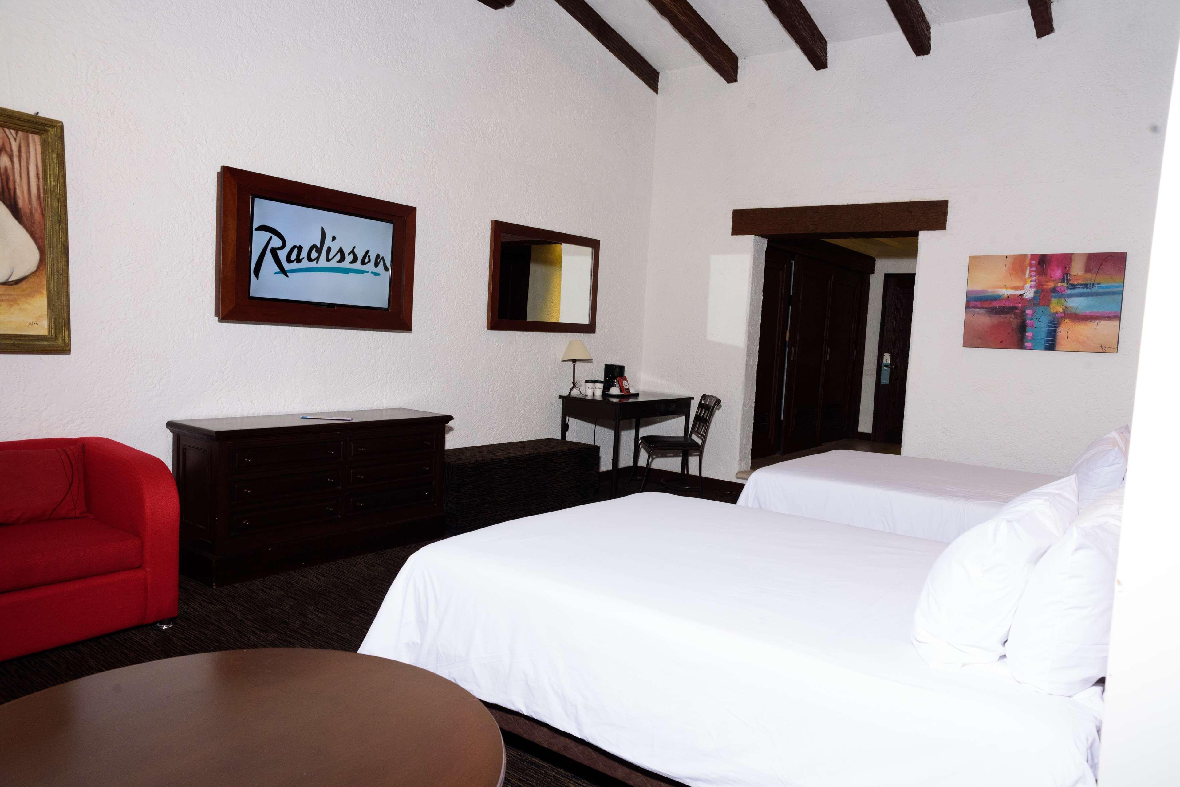 Radisson Hotel Tapatio Guadalajara Tlaquepaque Bagian luar foto