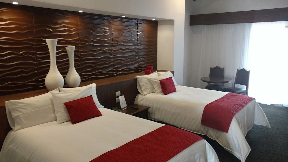 Radisson Hotel Tapatio Guadalajara Tlaquepaque Bagian luar foto