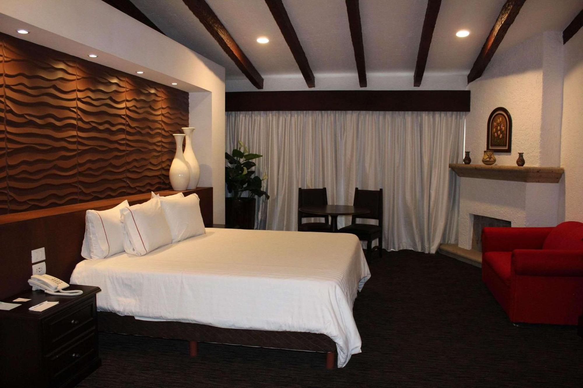 Radisson Hotel Tapatio Guadalajara Tlaquepaque Bagian luar foto