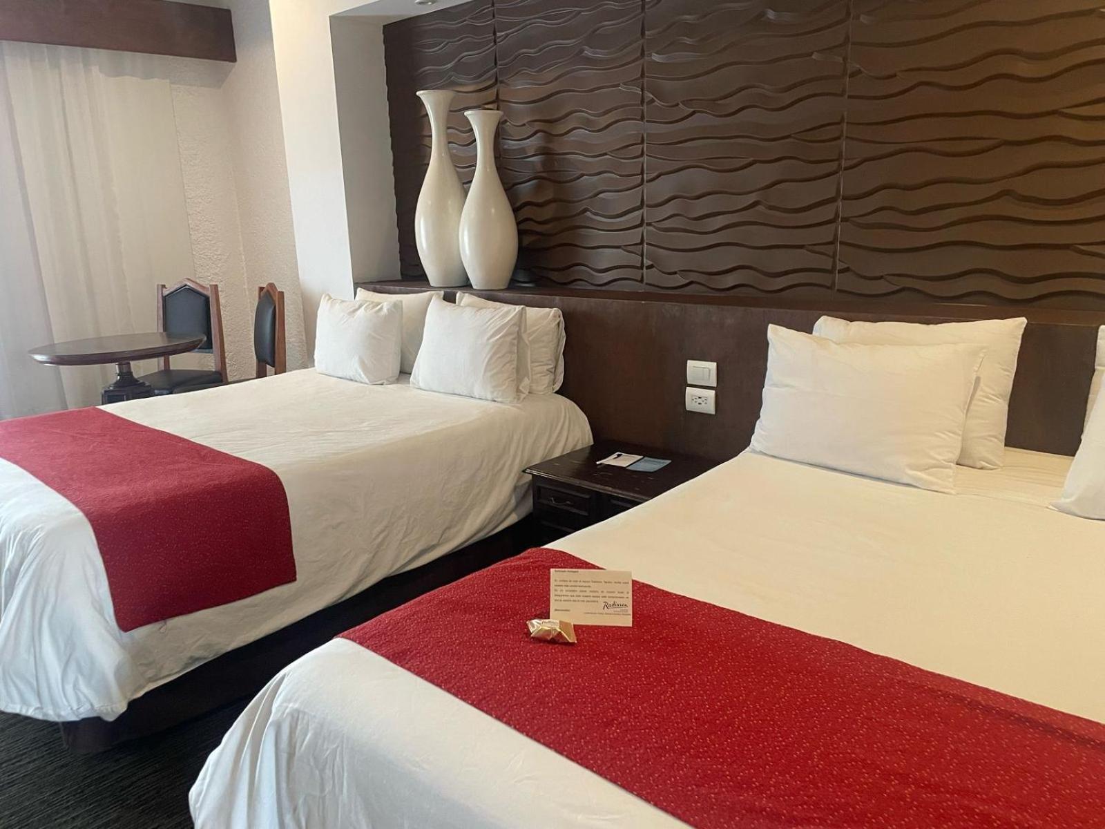 Radisson Hotel Tapatio Guadalajara Tlaquepaque Bagian luar foto