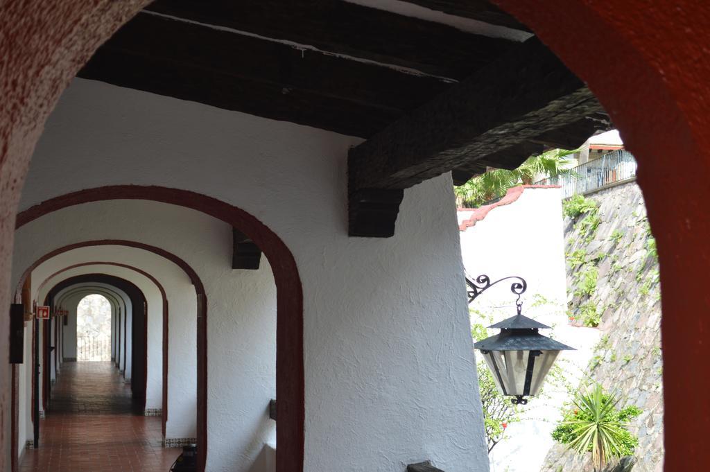 Radisson Hotel Tapatio Guadalajara Tlaquepaque Bagian luar foto