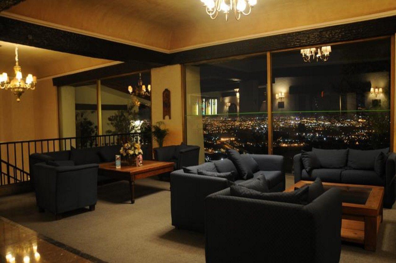 Radisson Hotel Tapatio Guadalajara Tlaquepaque Bagian luar foto